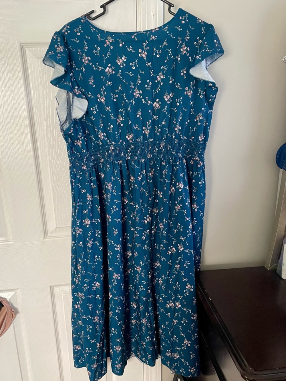 SHEIN Light Teal Floral Dress - Picture 3 of 4